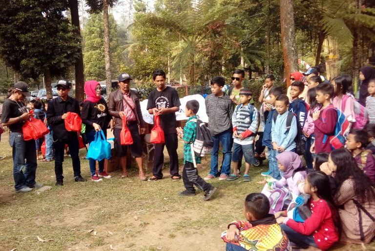 Kebo Tentram (Botram) Pegiat Amal Sosial Bandung