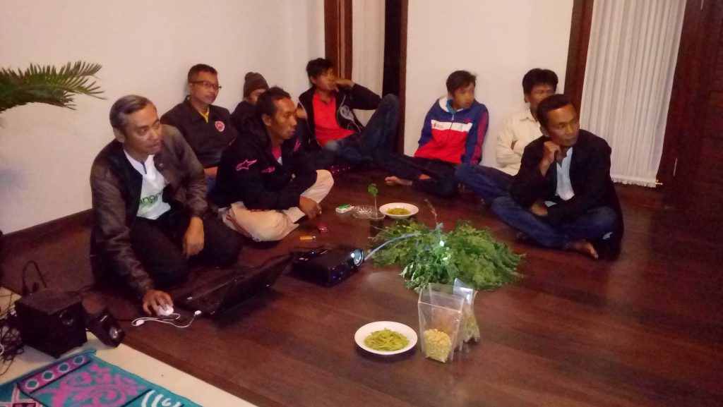 Basuki Suhardiman: Rutin bersama petani membawa gagasan baru yang laras untuk kemajuan petani kecil.