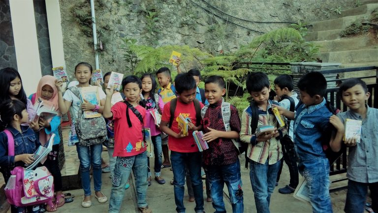 Sekolah Samin Odesa Indonesia: Membangun Karakter Building di Jalan Non-Formal