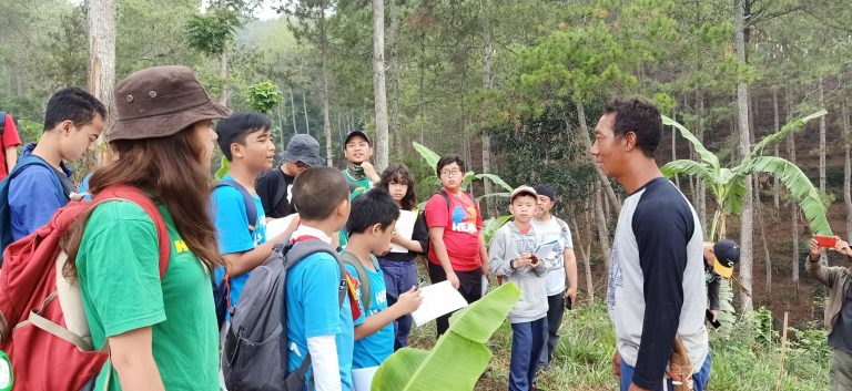 Cendekia Leadership Belajar Agroforestry Langsung ke Petani