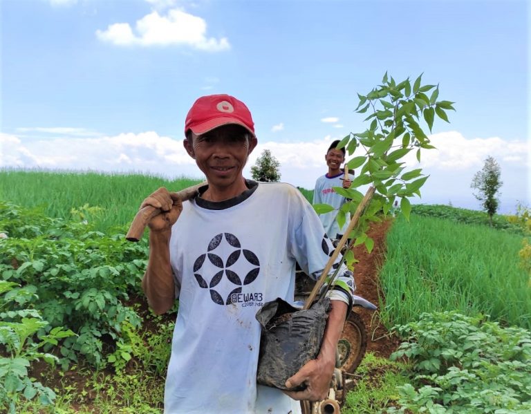 Petani Bisa Menjadi Agen Perbaikan Ekologi