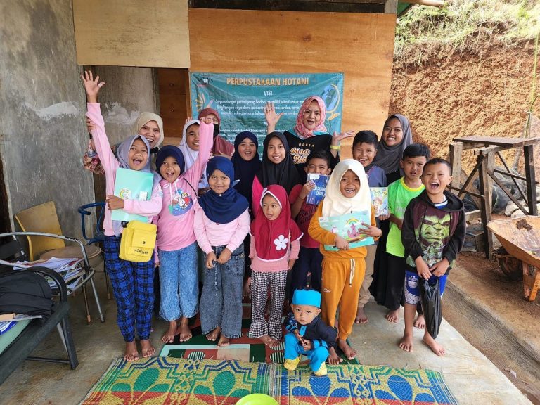 Perpustakaan Desa untuk Mengatasi Rendahnya Literasi Petani