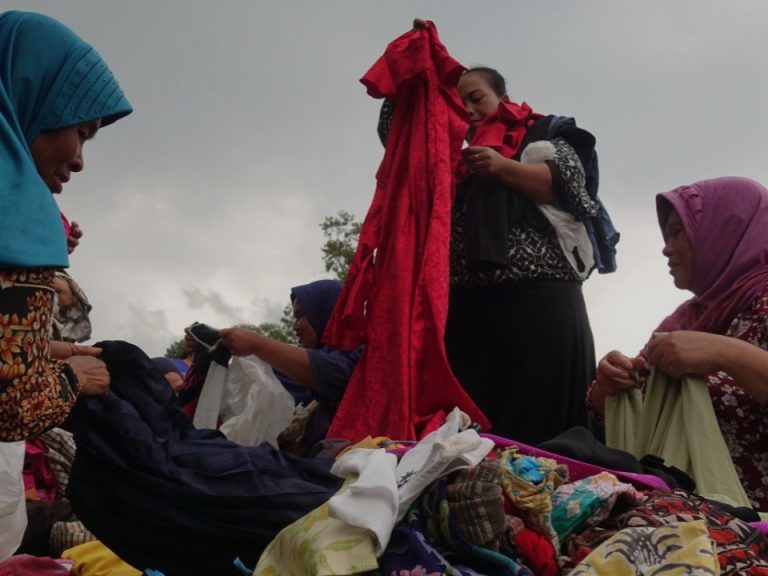 3 Langkah Donasi Pakaian Layak Pakai  untuk Fakir-Miskin
