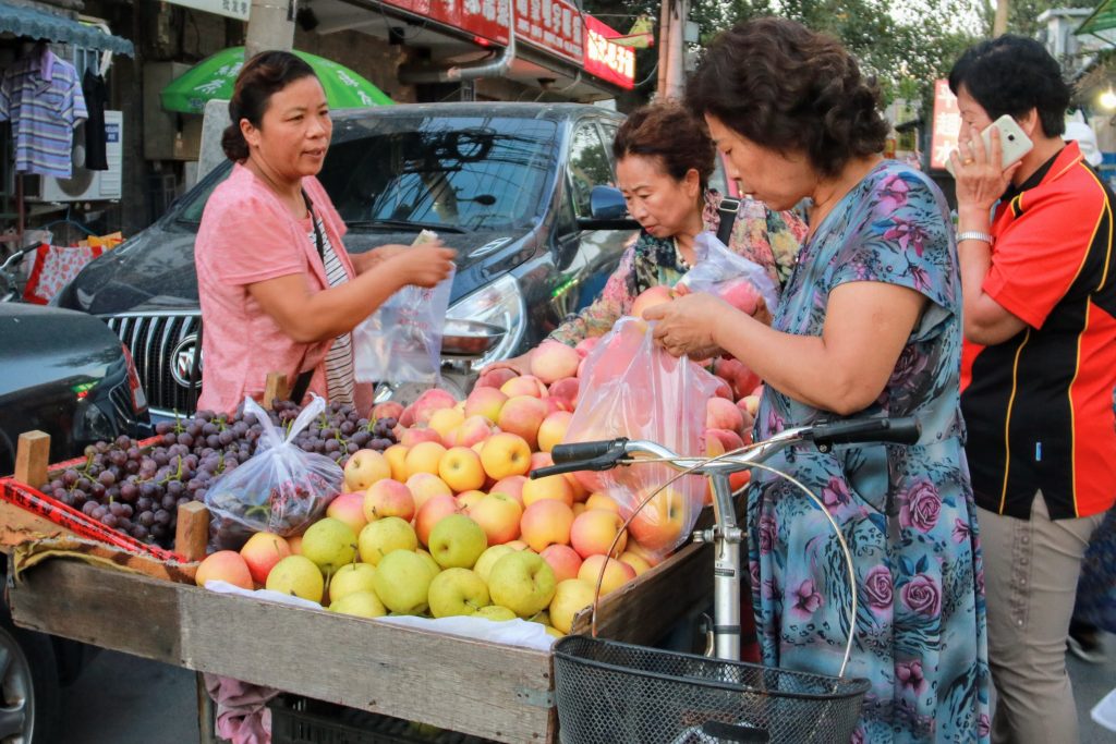 Konsumsi buah dan sayur masyarakat